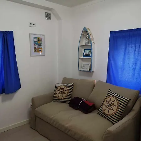Atlantic House Apartment